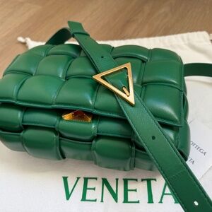 BOTTEGA VENETA Green Padded Cassette Shoulder Bag